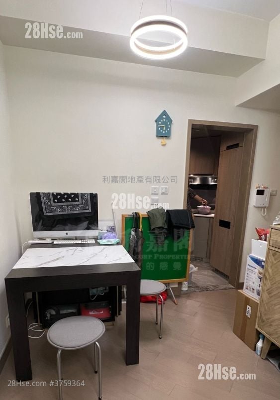 Wings At Seaii Sell 2 Bedrooms , 1 Bathroom 491 ft²