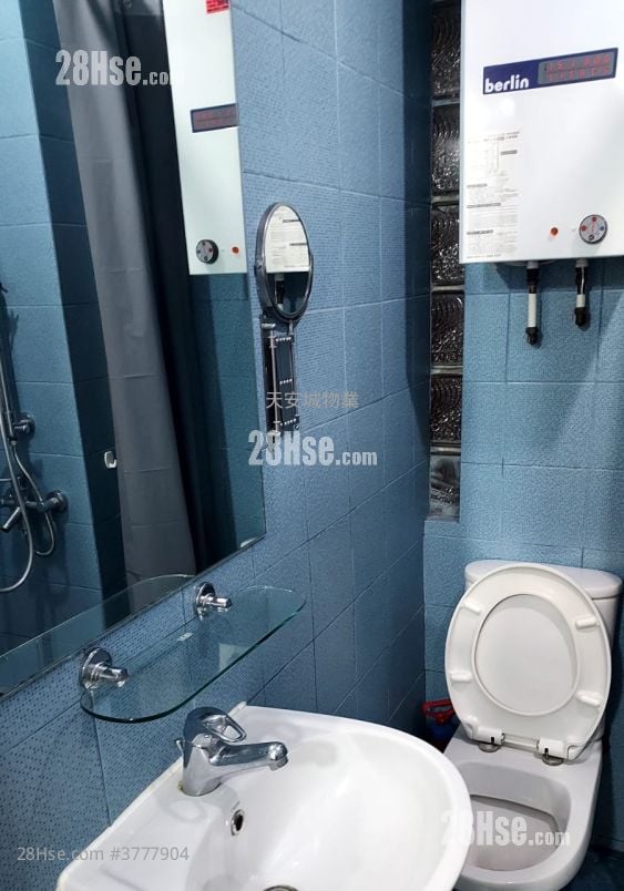 Winner Building Sell 2 Bedrooms , 2 Bathrooms 295 ft²