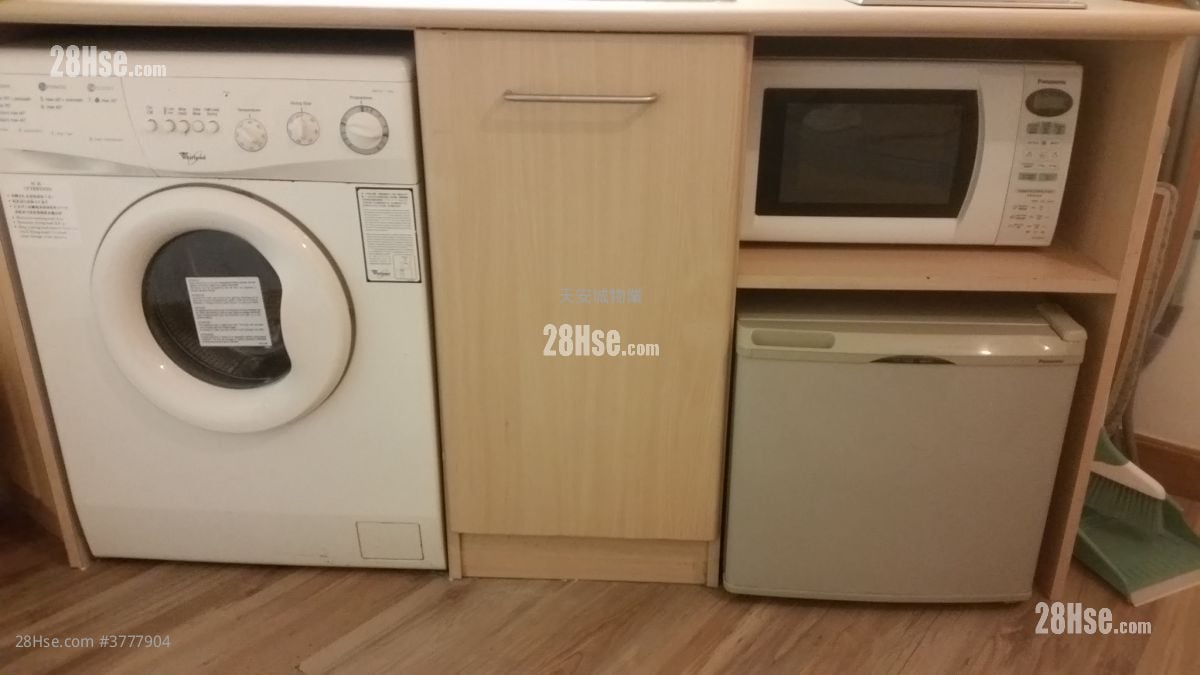 Winner Building Sell 2 Bedrooms , 2 Bathrooms 295 ft²