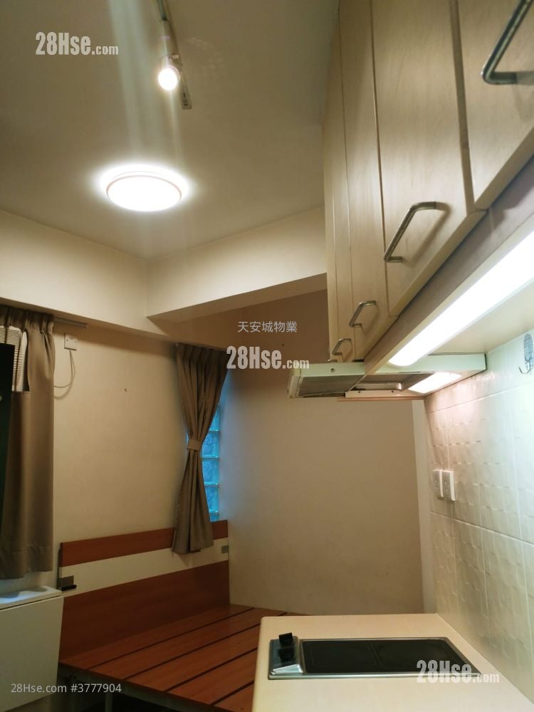 Winner Building Sell 2 Bedrooms , 2 Bathrooms 295 ft²