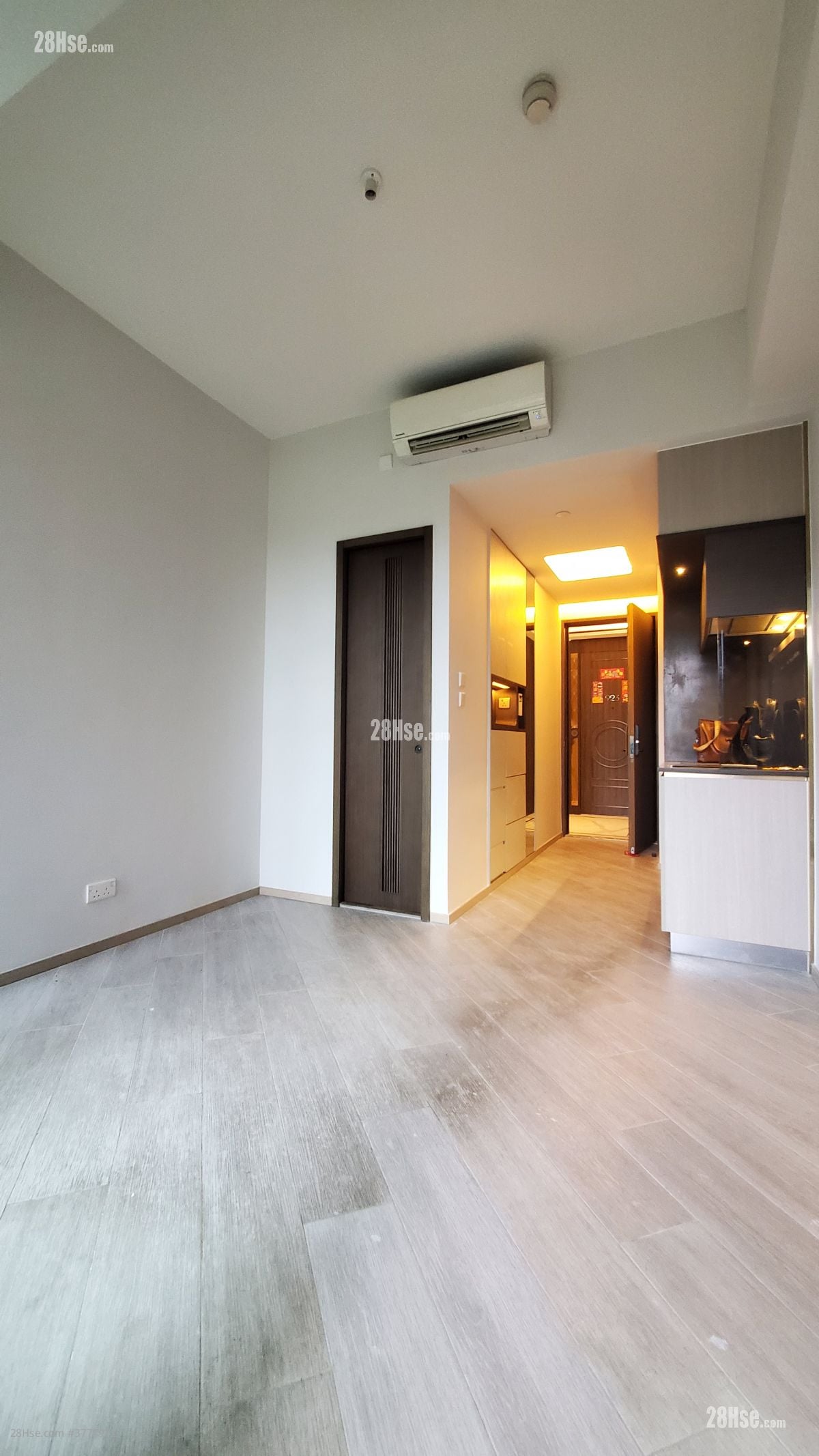 The Royale Rental 235 ft²