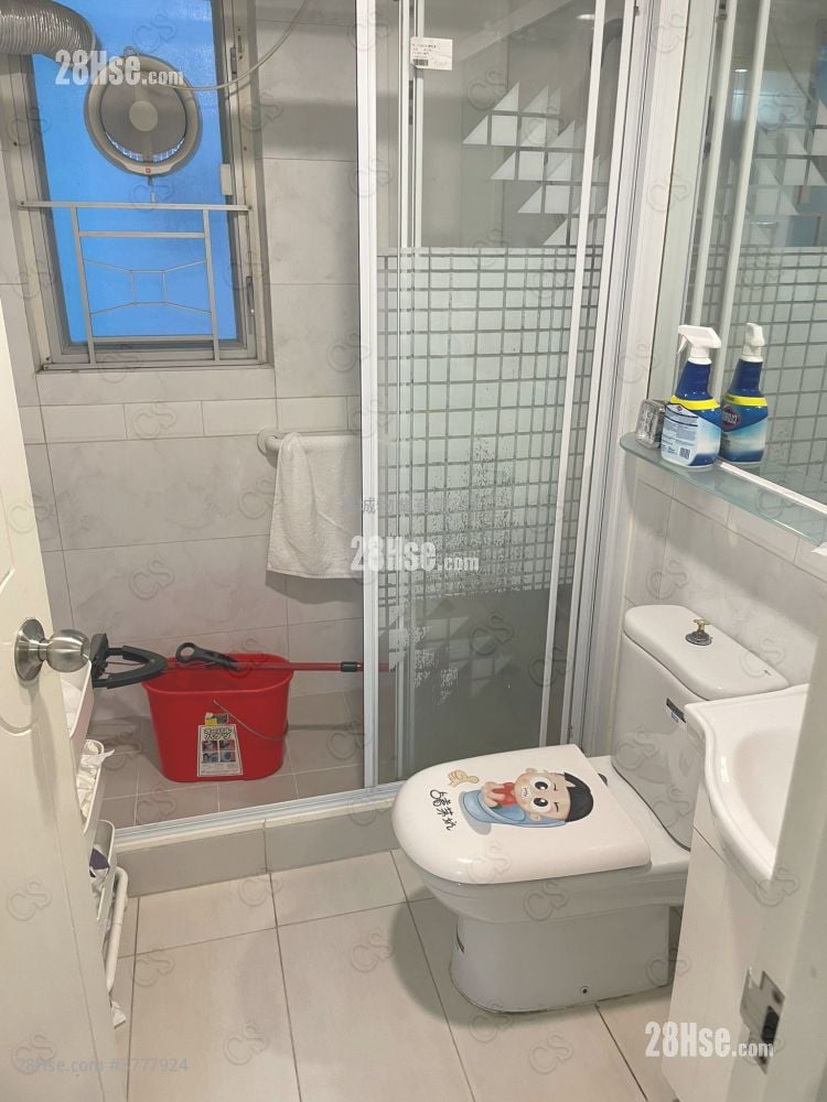 Kornville Sell 3 Bedrooms , 2 Bathrooms 604 ft²