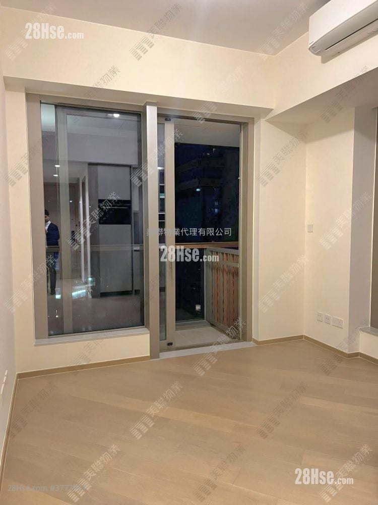 Villa Garda Iii Sell 1 Bathroom 283 ft²