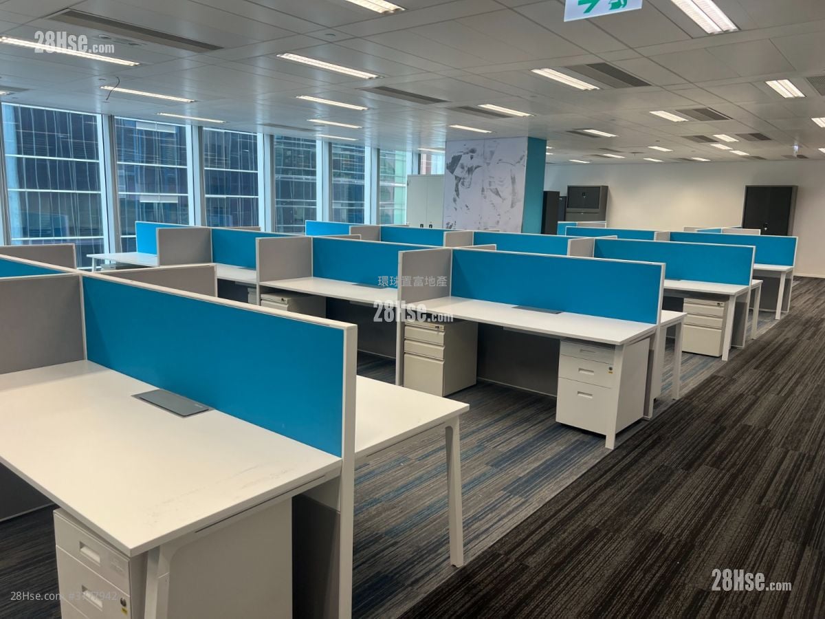 Elite Centre Rental 8,900 ft²