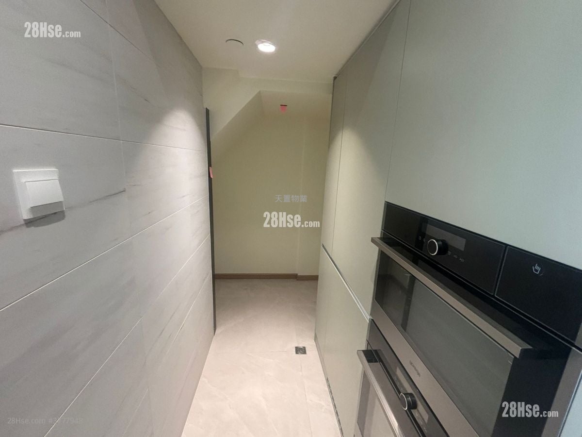 #Lyos Sell 3 Bedrooms , 2 Bathrooms 788 ft²