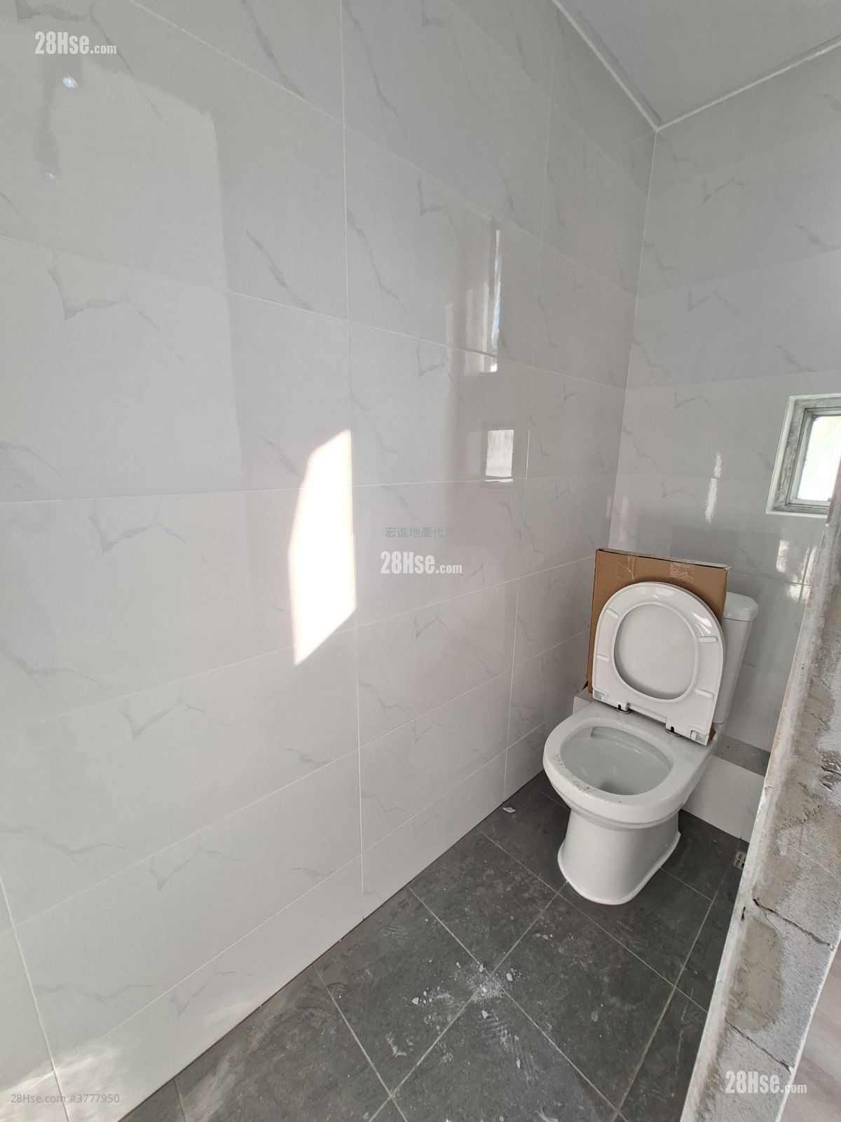 Camel Paint Building Rental