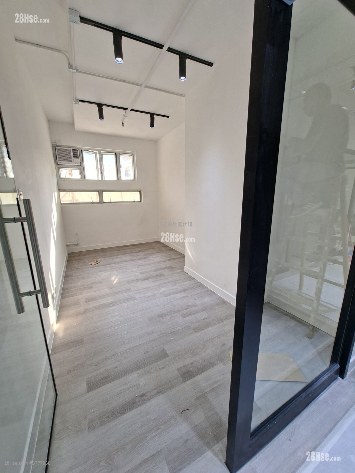 Camel Paint Building Rental