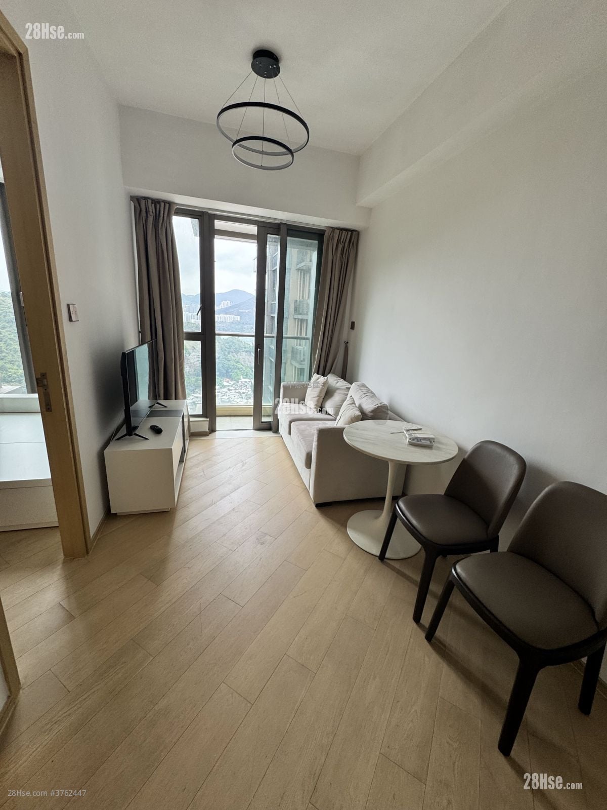 One East Coast Sell 1 Bedroom 265 ft²