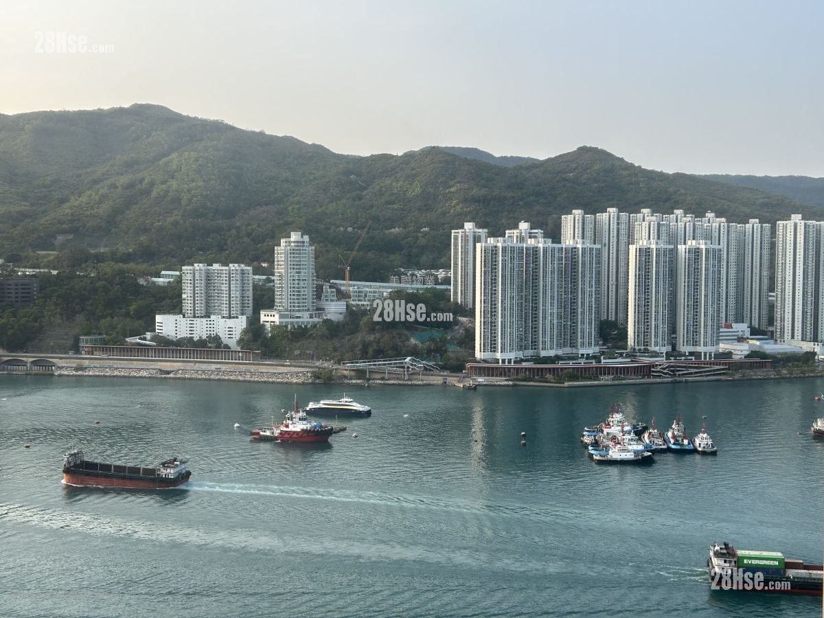 Cheung On Estate Sell 449 ft²