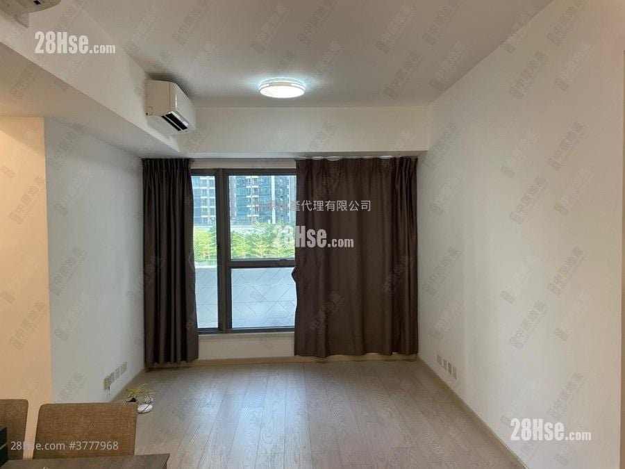 Sea To Sky Sell 2 Bedrooms 478 ft²