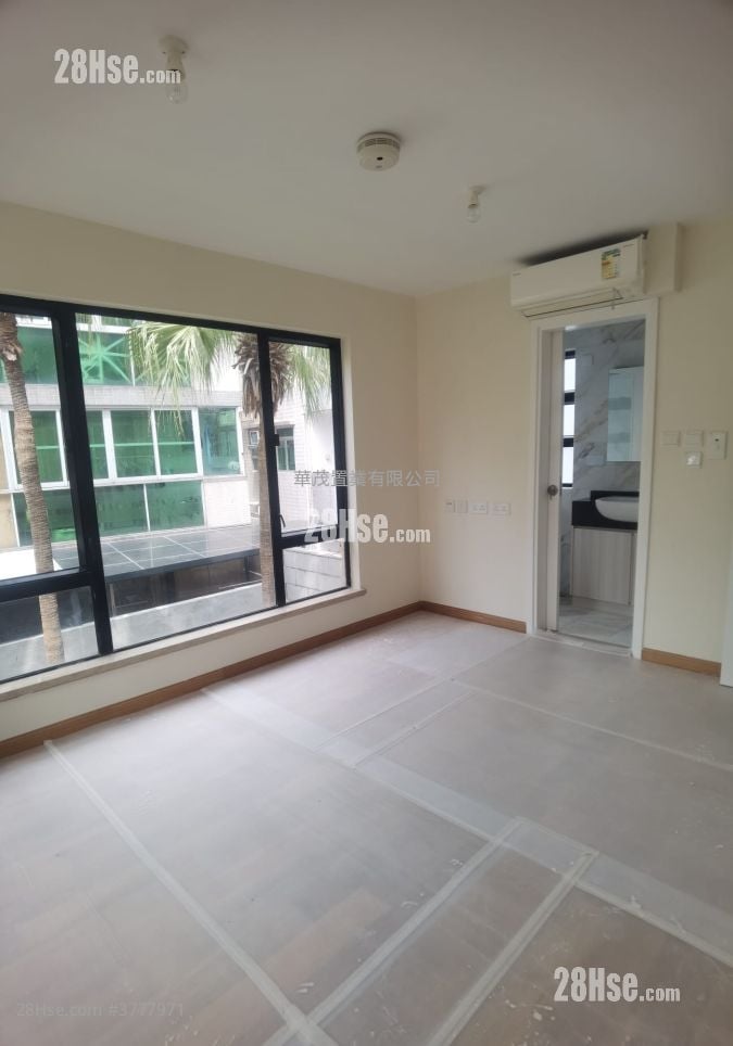 村屋 售盘 5+ 房 , 5+ 浴室 2,100 平方尺