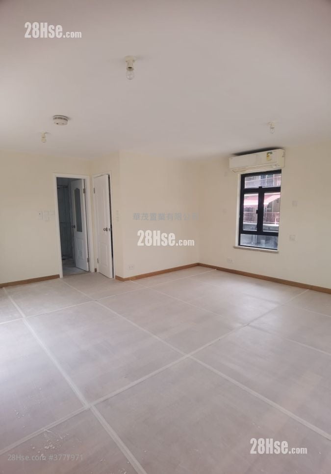 村屋 售盘 5+ 房 , 5+ 浴室 2,100 平方尺