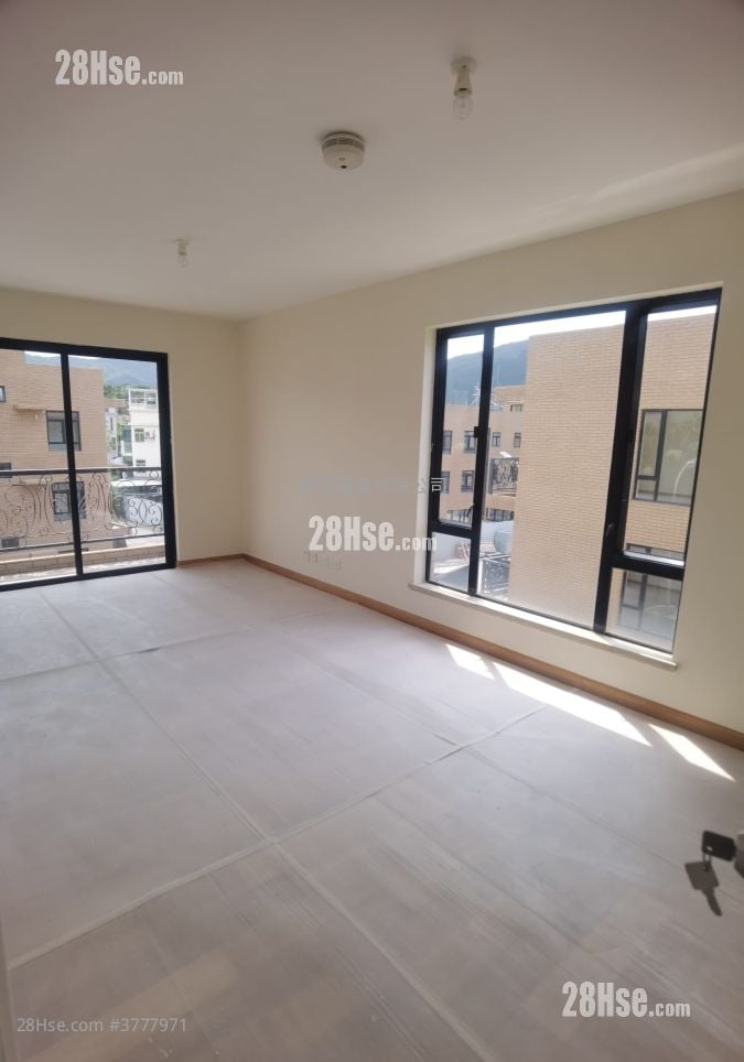 村屋 售盘 5+ 房 , 5+ 浴室 2,100 平方尺