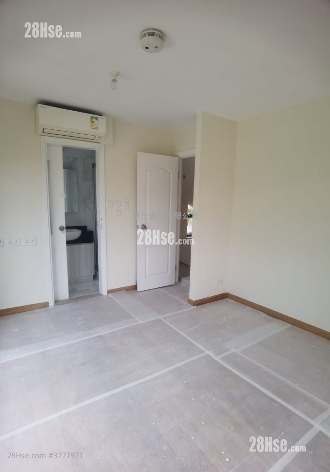 村屋 售盘 5+ 房 , 5+ 浴室 2,100 平方尺