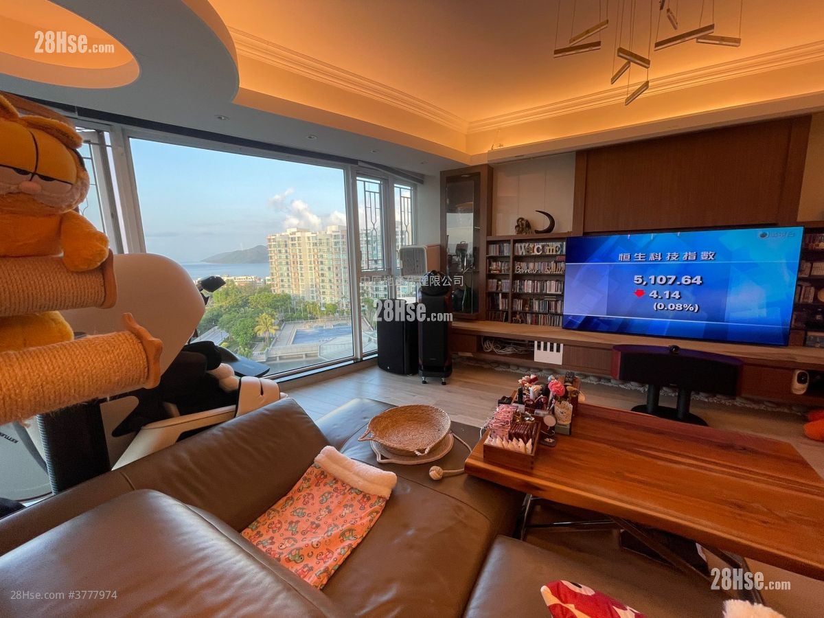 Symphony Bay Sell 3 Bedrooms 1,326 ft²