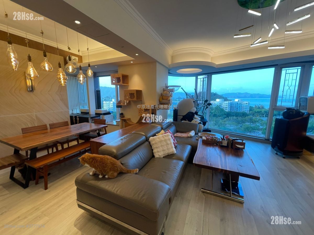 Symphony Bay Sell 3 Bedrooms 1,326 ft²