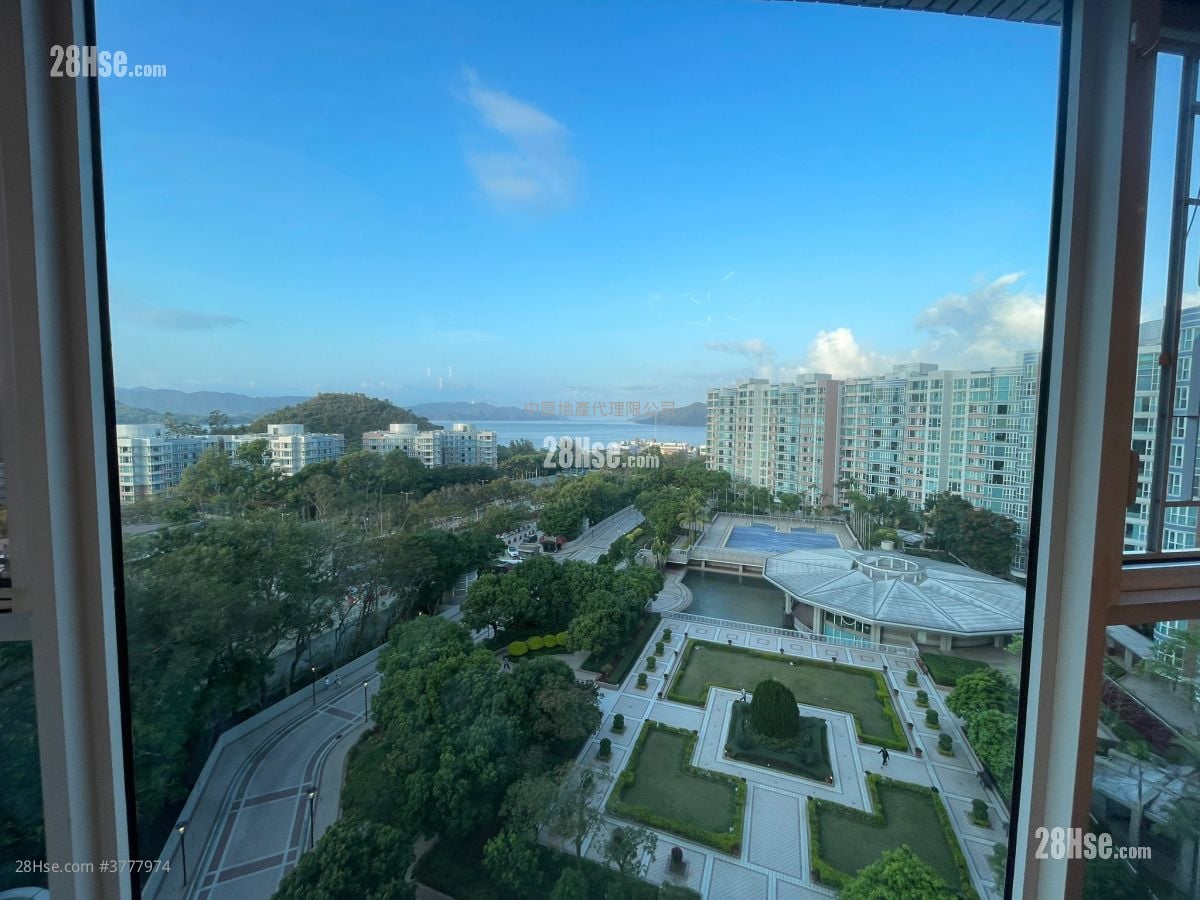 Symphony Bay Sell 3 Bedrooms 1,326 ft²