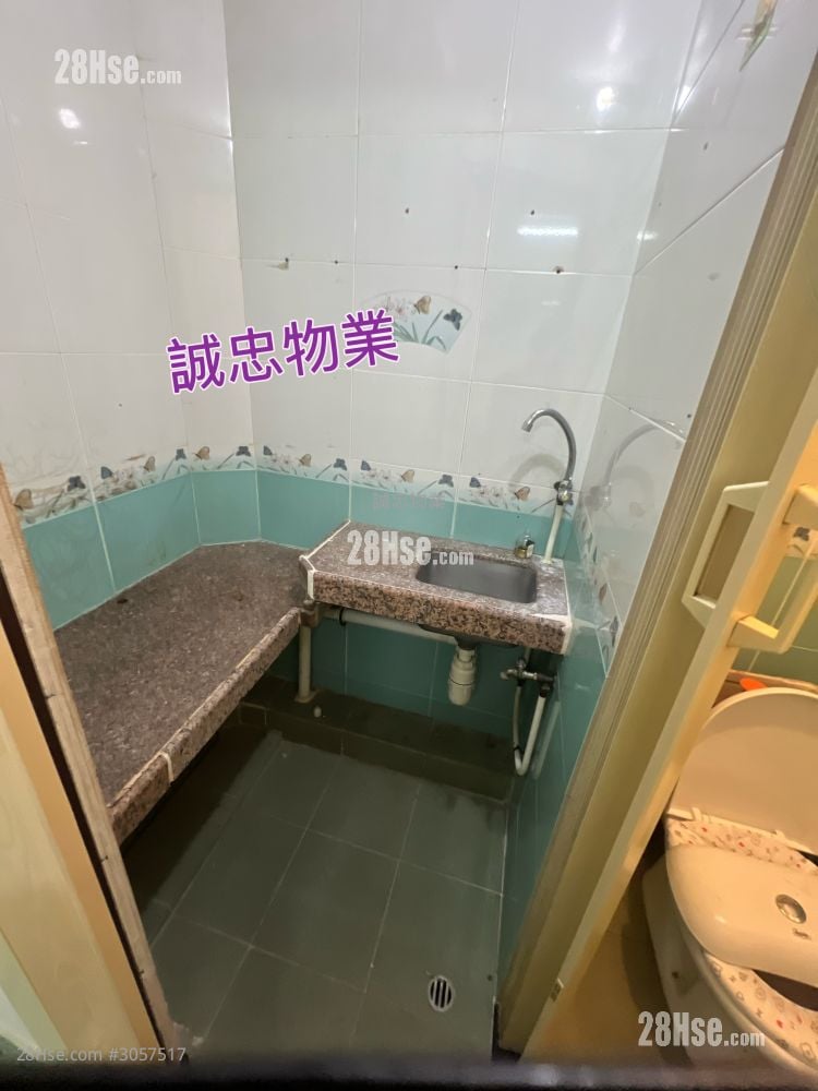 唐楼 租盘 1 房 , 1 浴室 200 平方尺