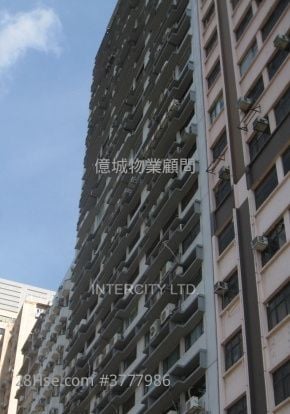 Seaview Commercial Building Rental 2 Bedrooms