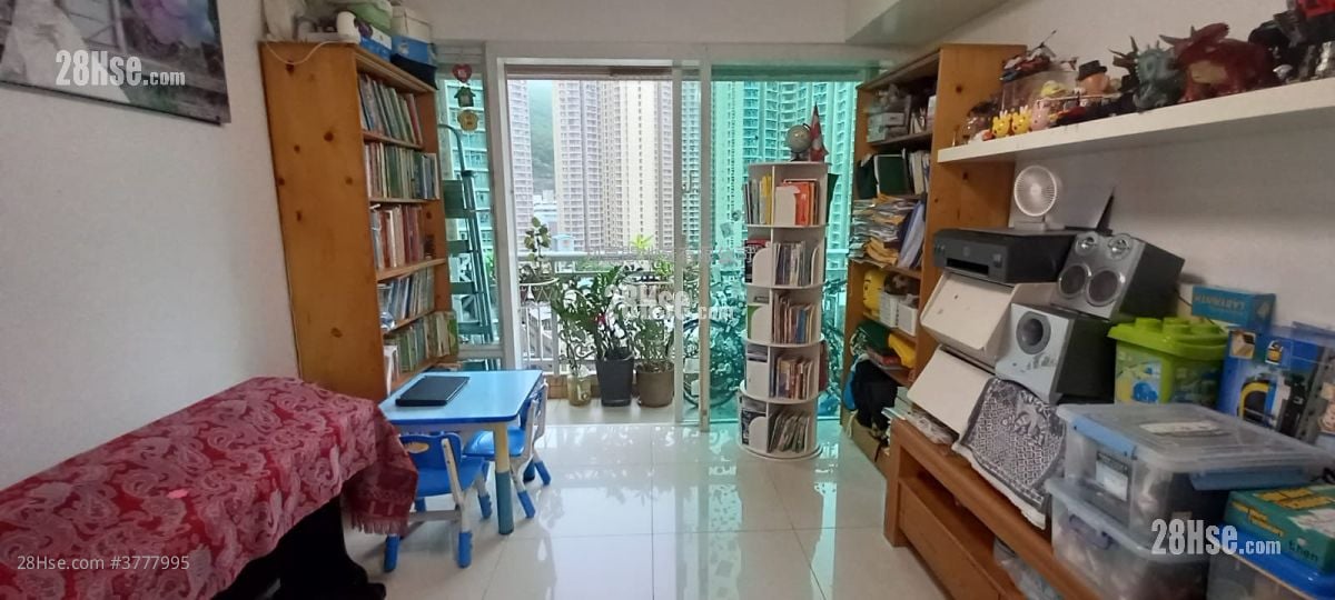 Metro Town Sell 2 Bedrooms 513 ft²