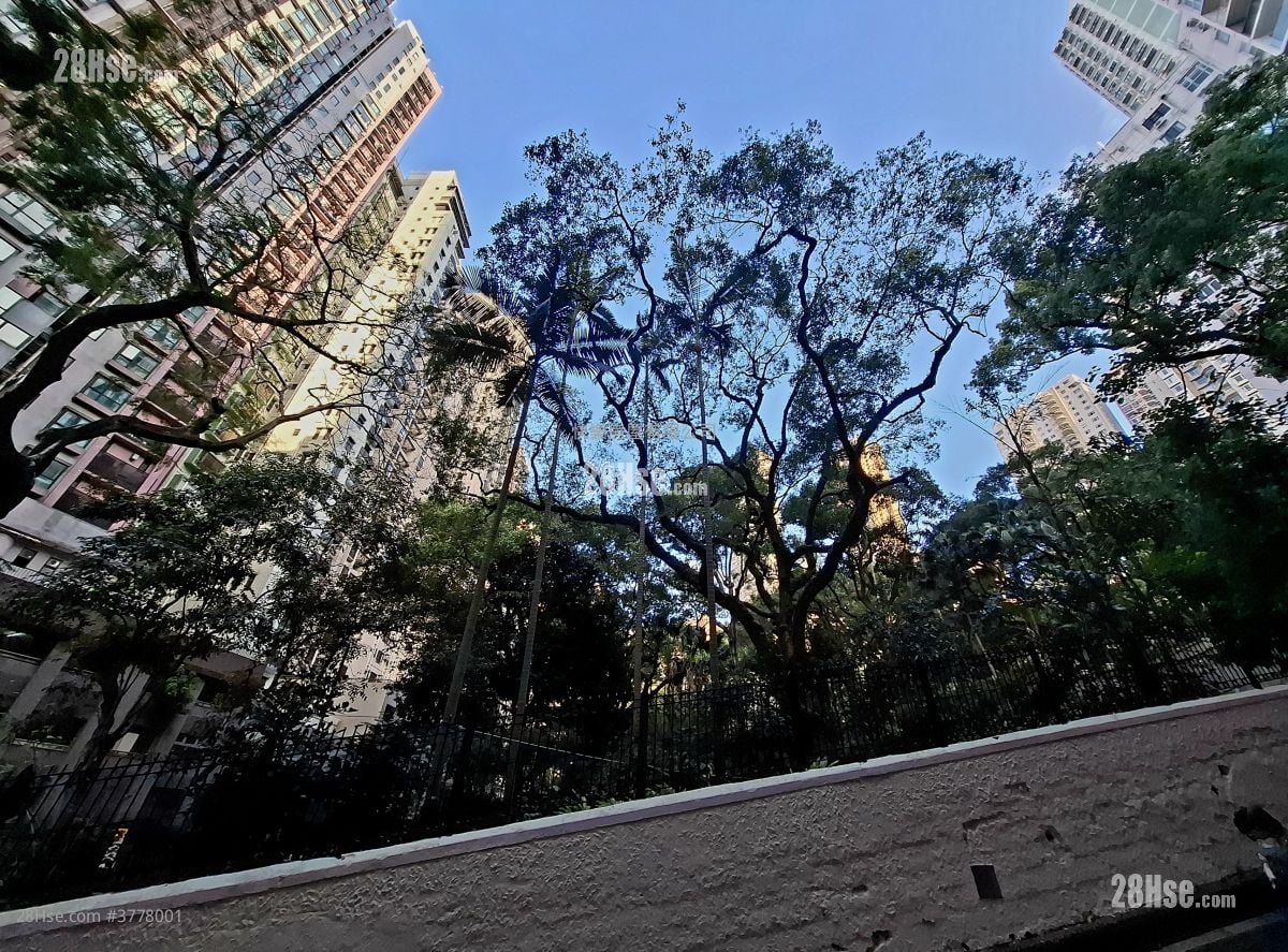 Hing Wah Mansions Rental 2 Bedrooms , 1 Bathroom 465 ft²