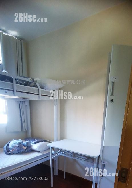 锦龙苑 租盘 4 房 , 1 浴室 401 平方尺