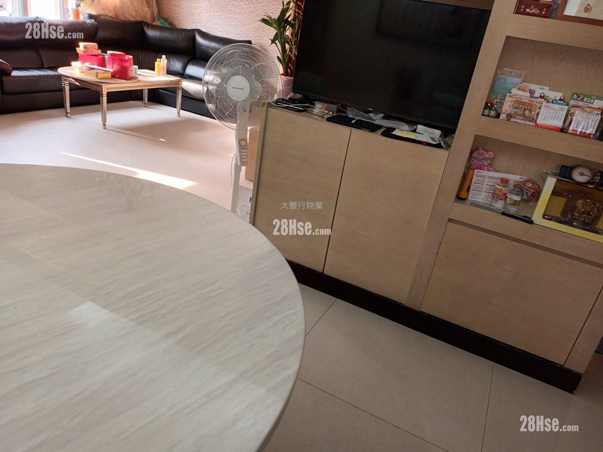 金碧大厦 售盘 3 房 , 2 浴室 1,206 平方尺