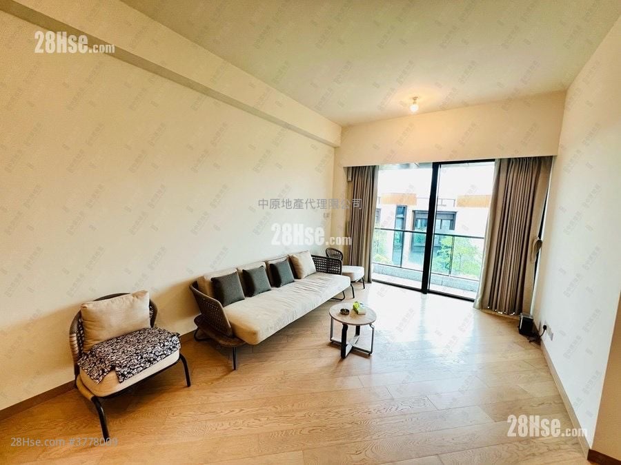 St.moritz Rental 3 Bedrooms , 3 Bathrooms 988 ft²