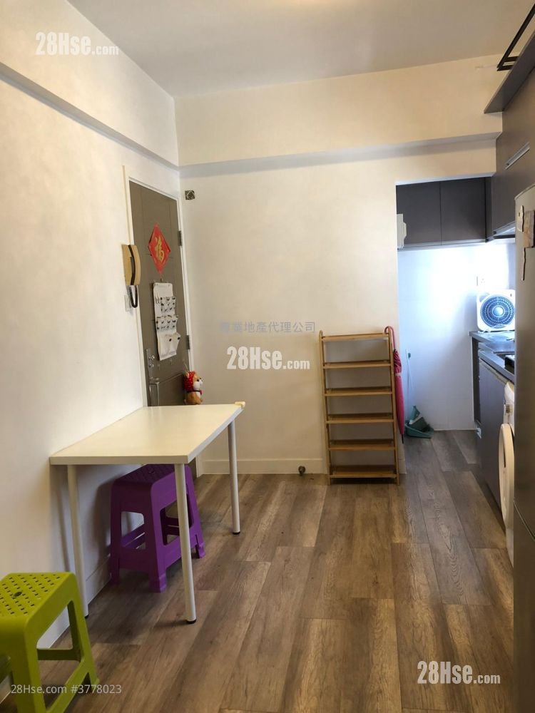 唐楼 售盘 3 房 , 1 浴室 388 平方尺