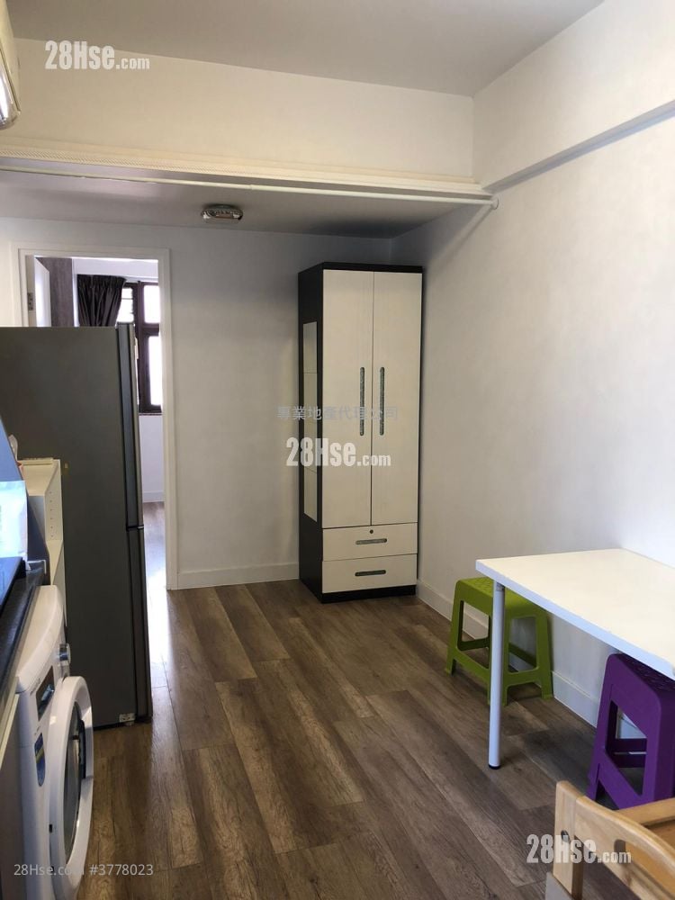 唐楼 售盘 3 房 , 1 浴室 388 平方尺