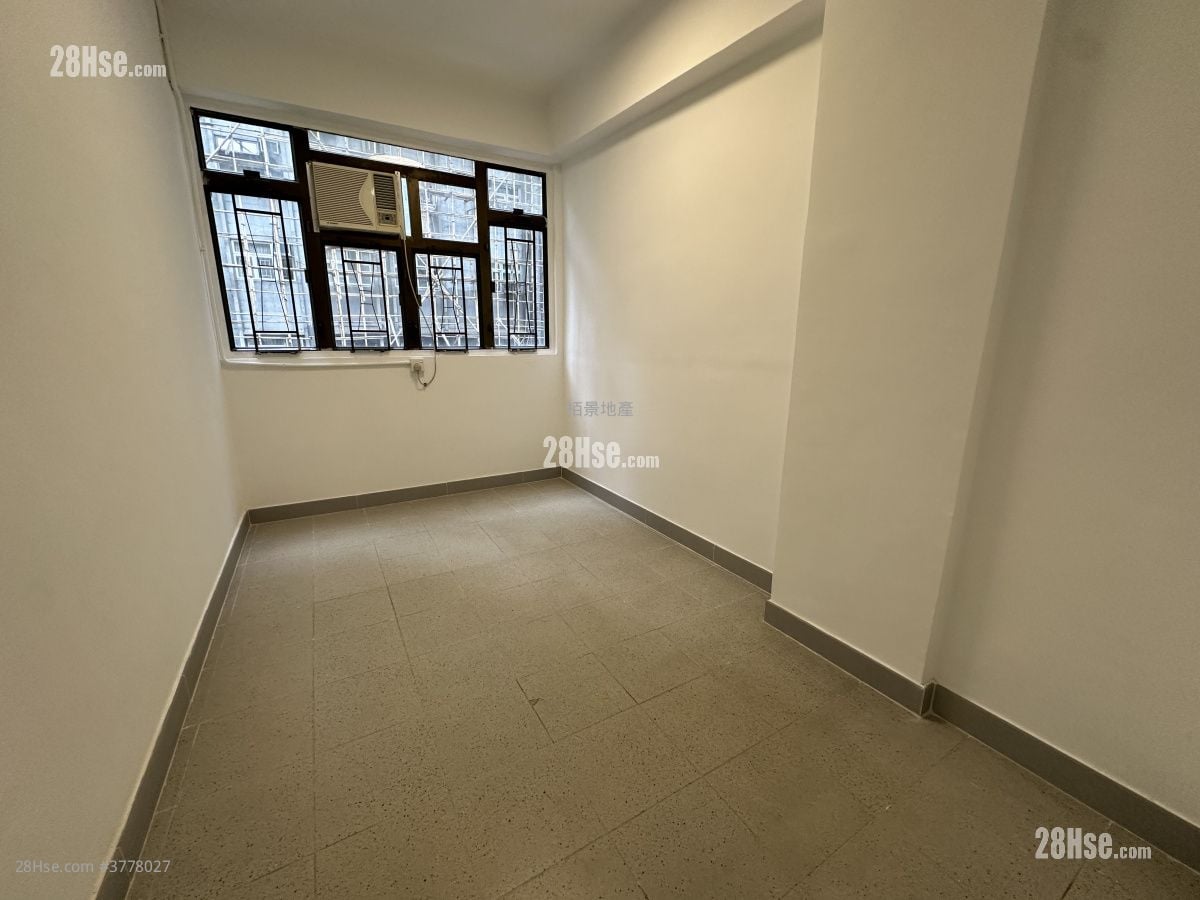 Chinese Mansion Sell 3 Bedrooms , 2 Bathrooms 657 ft²