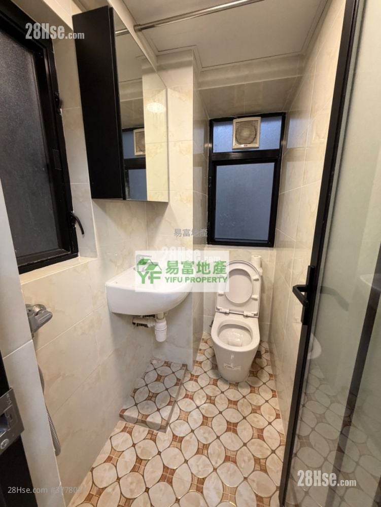 皇上皇大廈 租盤 開放式間隔 , 1 浴室 150 平方呎