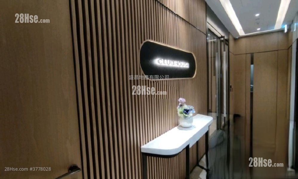 Uptify Sell Studio , 1 Bathroom 172 ft²