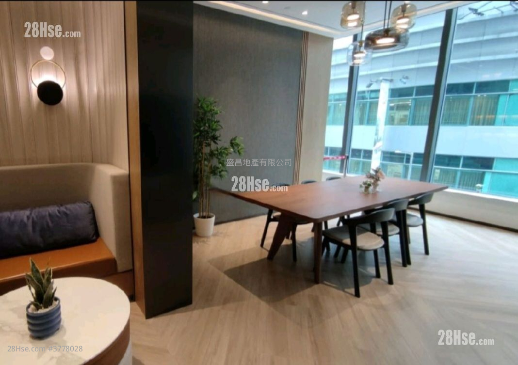 Uptify Sell Studio , 1 Bathroom 172 ft²