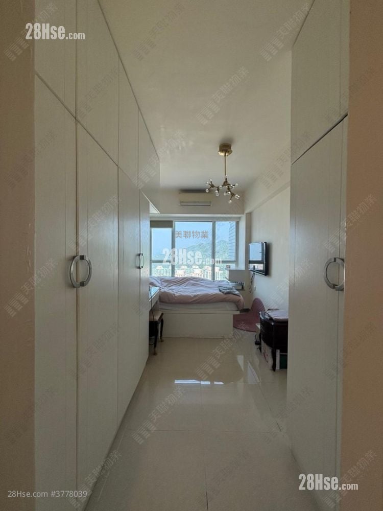 领都 售盘 4 房 976 平方尺