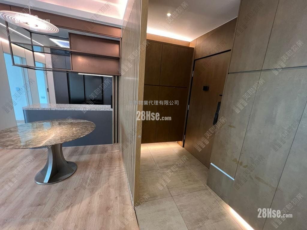 Royal Peninsula Sell 3 Bedrooms , 2 Bathrooms 1,043 ft²