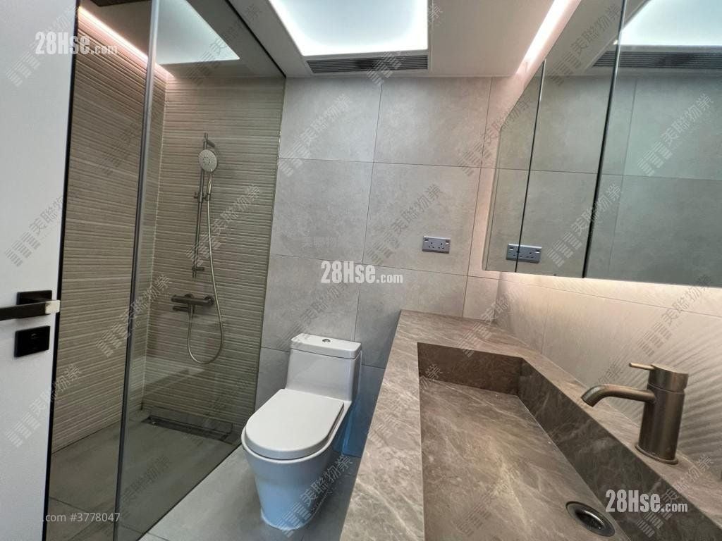 Royal Peninsula Sell 3 Bedrooms , 2 Bathrooms 1,043 ft²