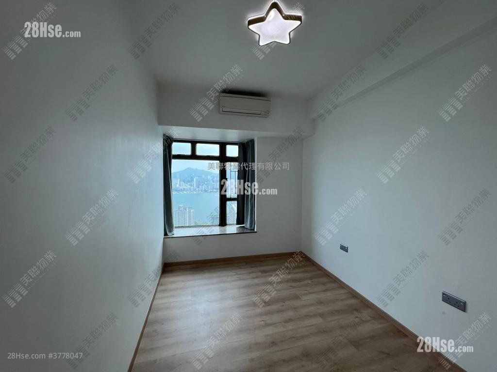 Royal Peninsula Sell 3 Bedrooms , 2 Bathrooms 1,043 ft²