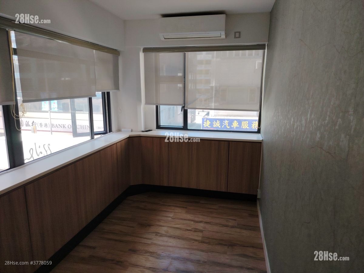 Kwai Shing Industrial Building  Sell 1 Bedroom , 1 Toilet 135 ft²