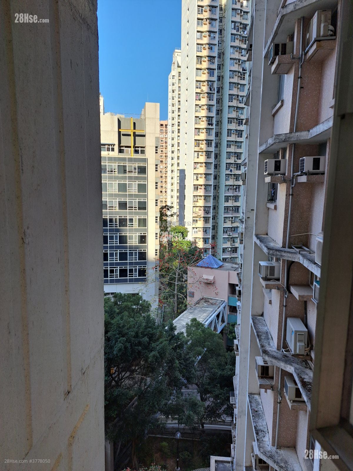 Tung Lam Court Rental 211 ft²