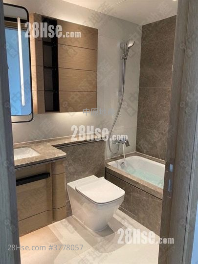 Ontolo Sell 3 Bedrooms 1,298 ft²