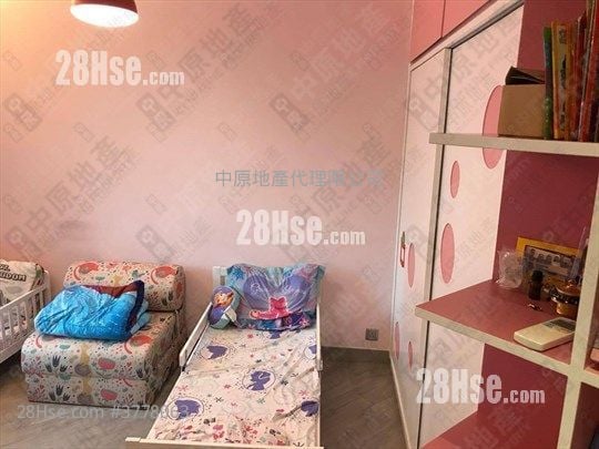 Royal Ascot Sell 3 Bedrooms , 3 Bathrooms 1,479 ft²