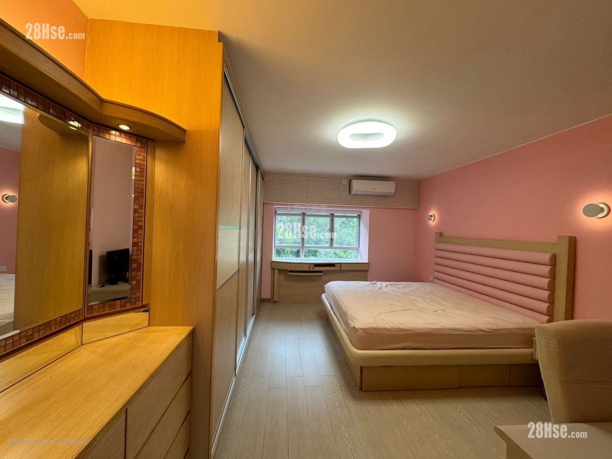 毕架山花园 售盘 3 房 , 2 浴室 1,211 平方尺