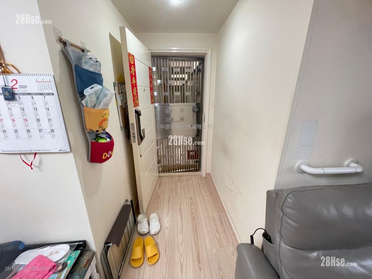 Belvedere Garden Sell 3 Bedrooms , 2 Bathrooms 728 ft²