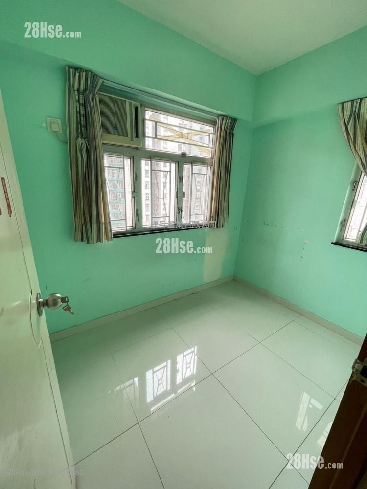 黄埔新村 售盘 2 房 , 1 浴室 413 平方尺