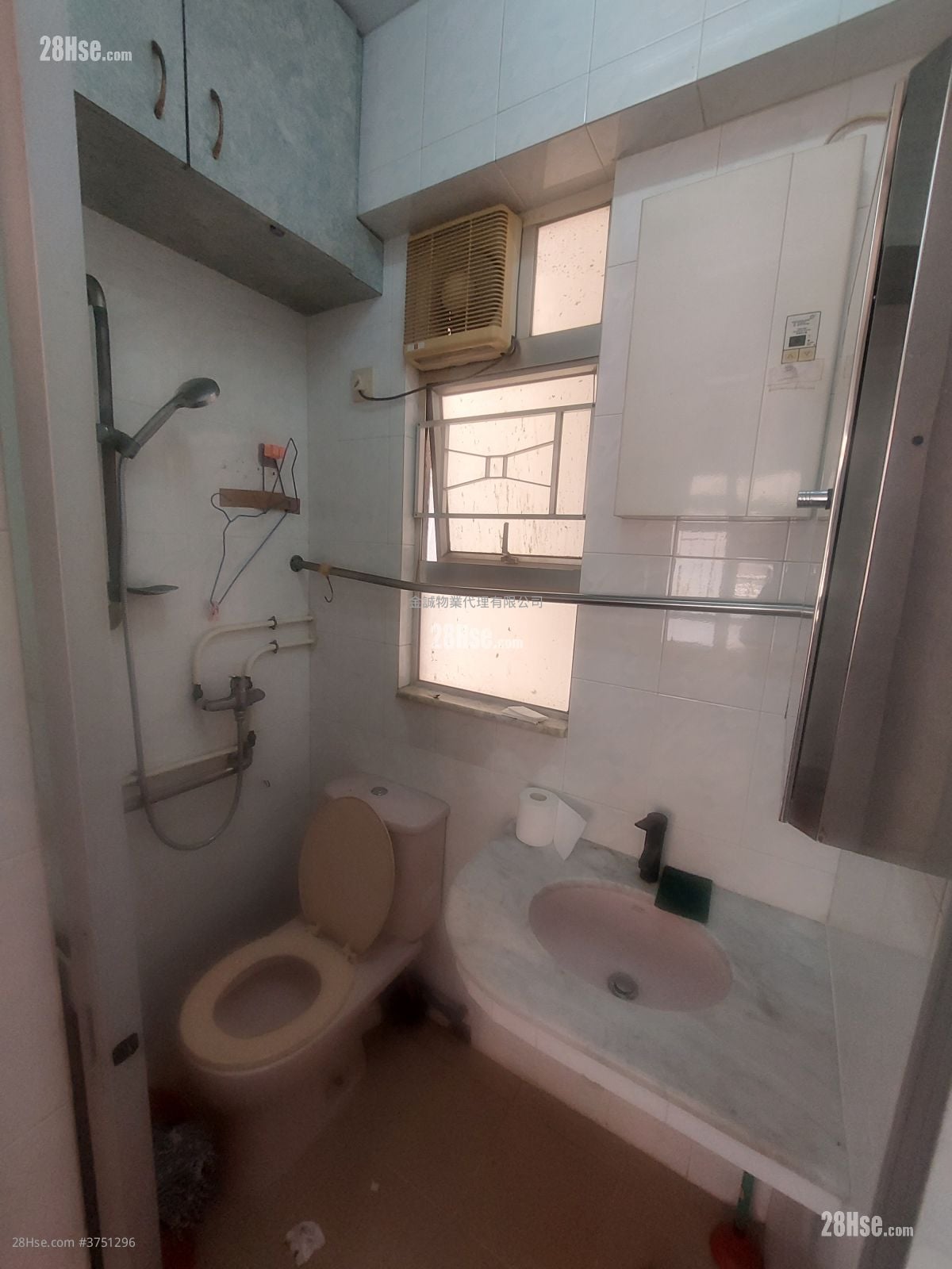 金坤大厦 售盘 2 房 , 1 浴室 313 平方尺