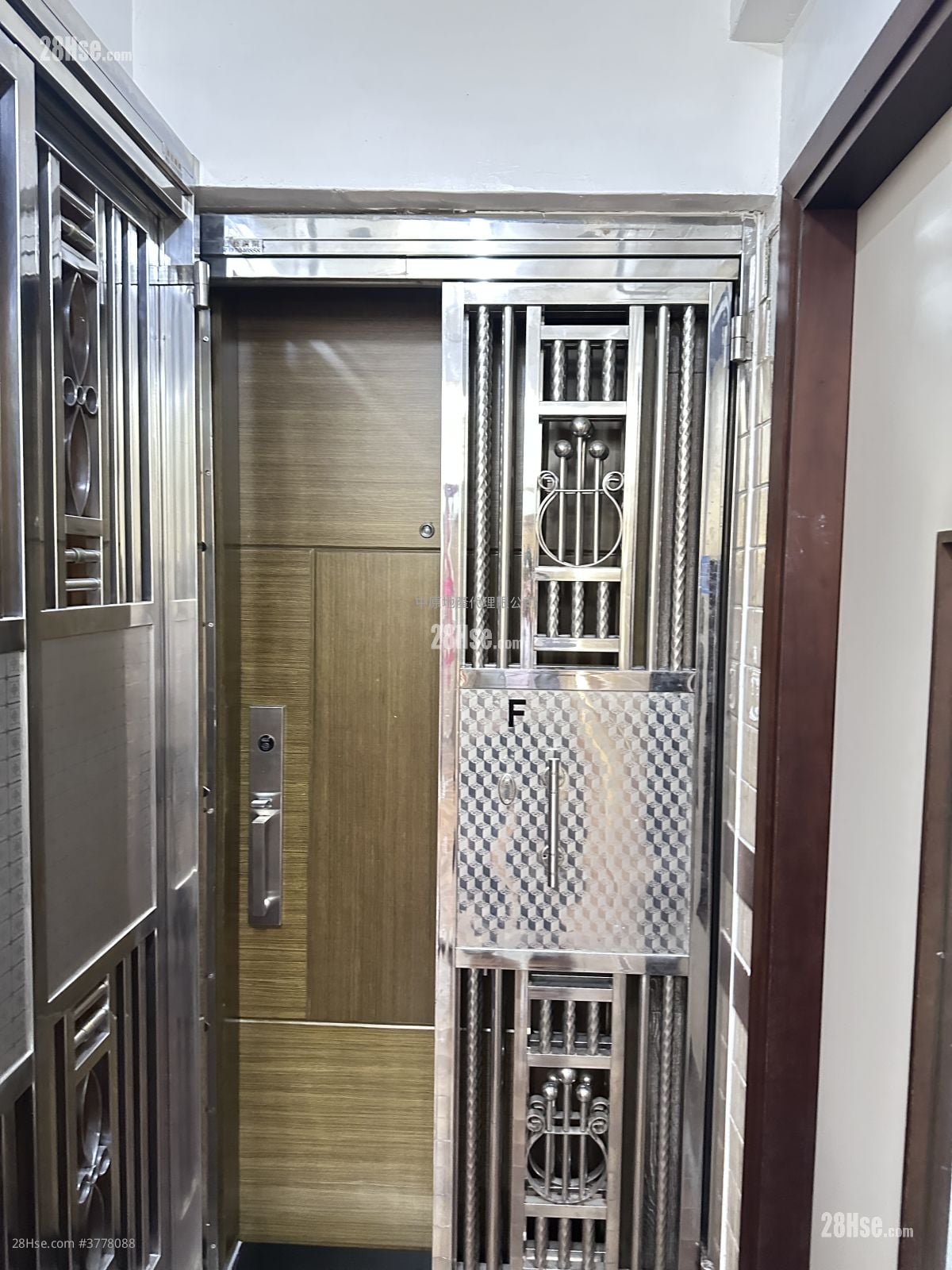 沙田中心 售盘 1 房 , 1 浴室 297 平方尺