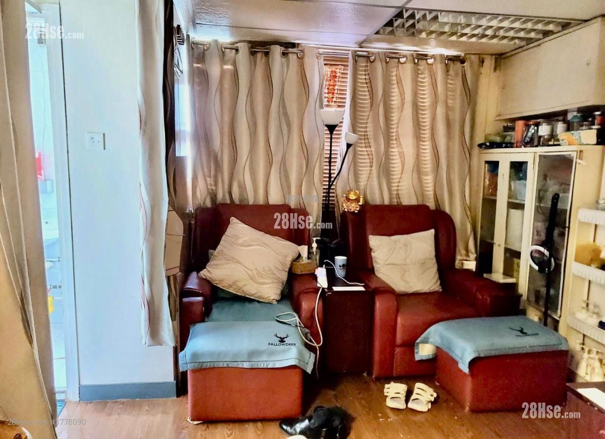 Winning House Sell 2 Bedrooms , 1 Toilet