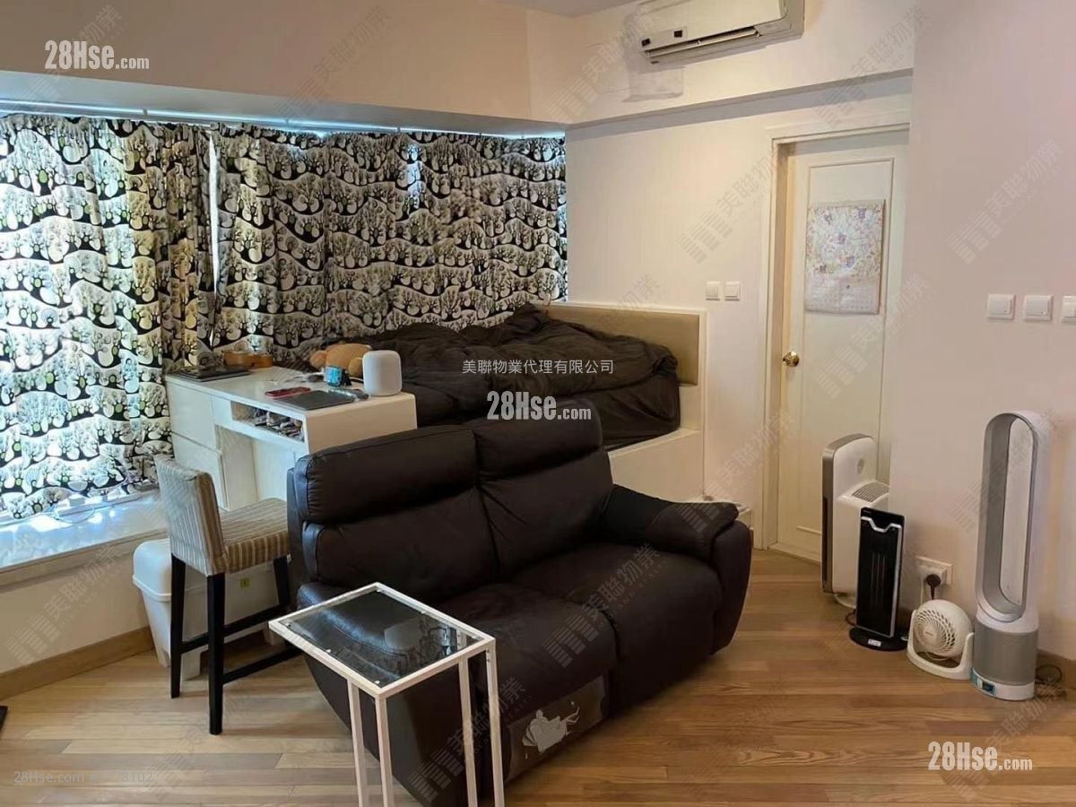 The Prominence Sell 1 Bathroom 271 ft²