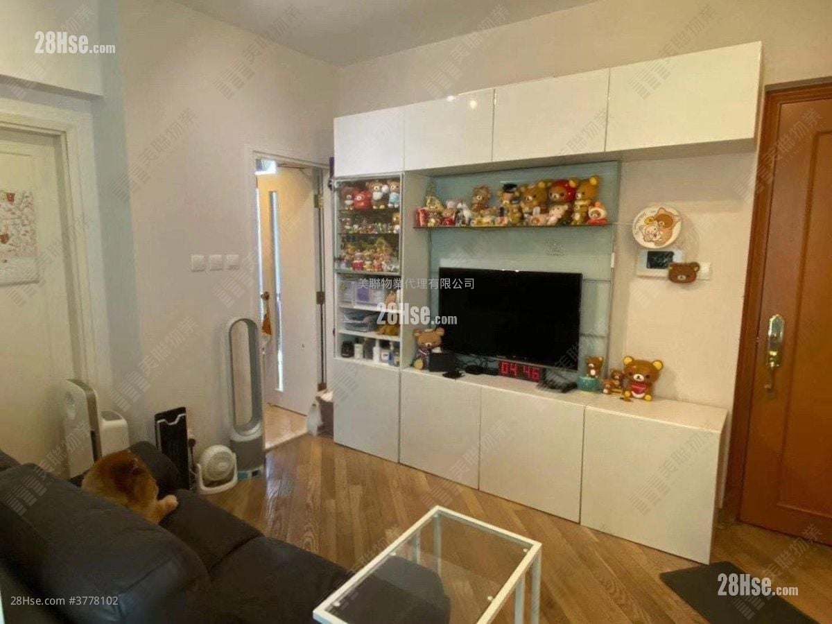 The Prominence Sell 1 Bathroom 271 ft²